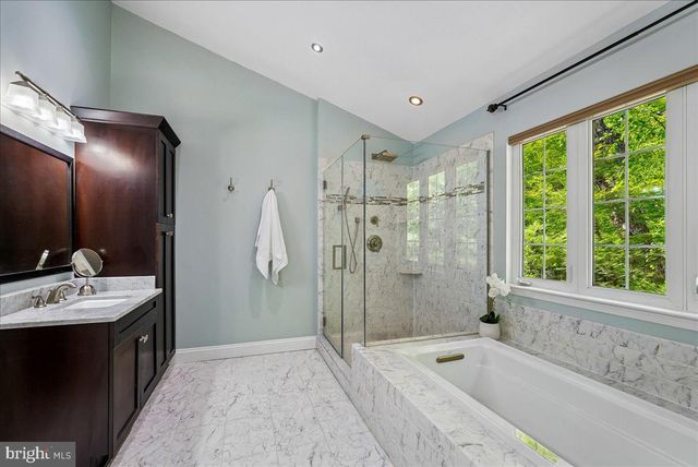 13908 BALMORAL TER, Clifton, VA 20124