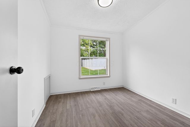 3571 Lincoln Road, Urbancrest, OH 43123