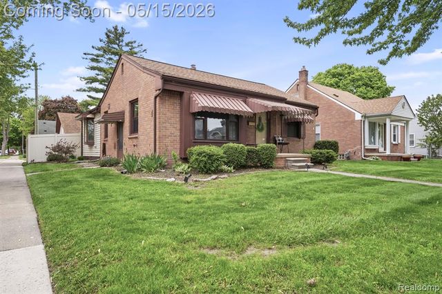 1512 19th Street, Wyandotte, MI 48192