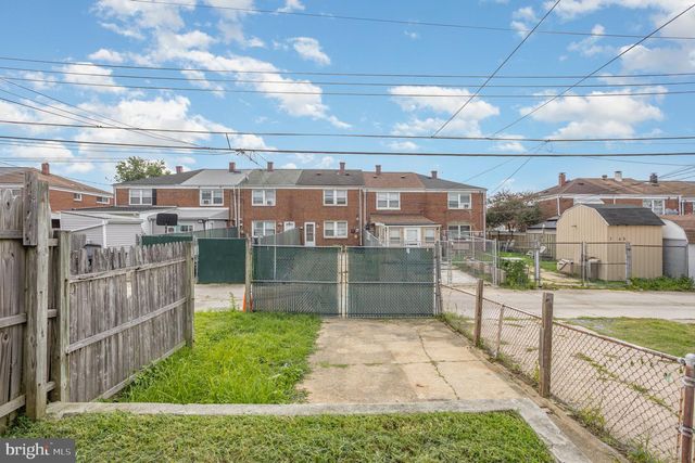 7849 SAINT CLAIRE LN, Baltimore, MD 21222