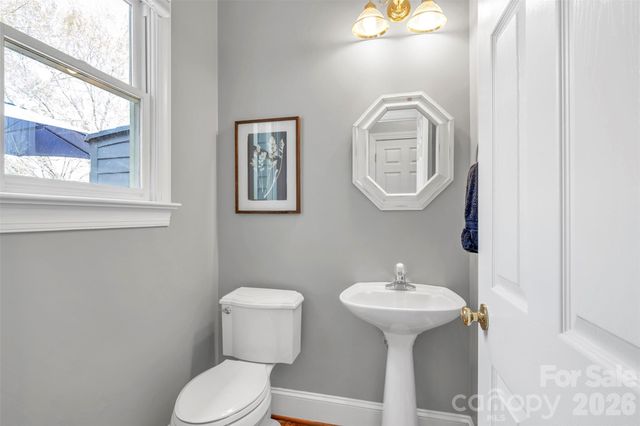 2431 Mirow Place, Charlotte, NC 28270