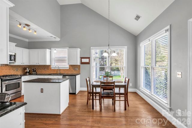 2431 Mirow Place, Charlotte, NC 28270