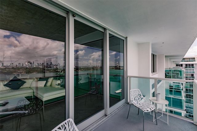 1000 West Avenue Penthouse 11, Miami Beach, FL 33139