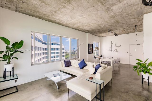 1000 West Avenue Penthouse 11, Miami Beach, FL 33139