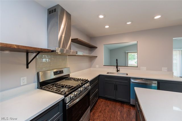 3862 & 3866 Seneca Street, Stow, OH 44224