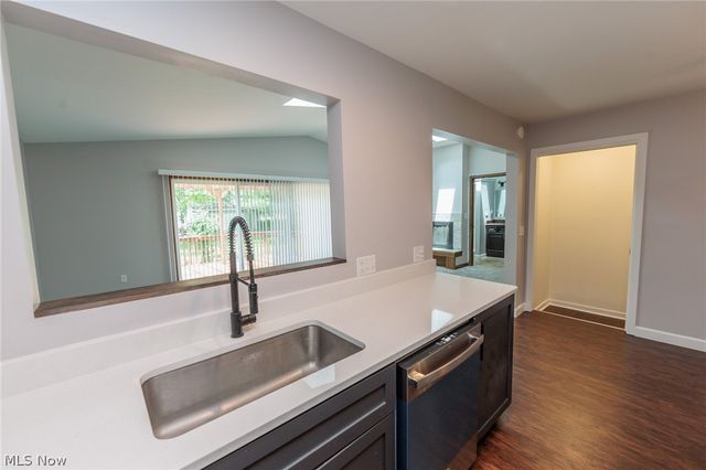 3862 & 3866 Seneca Street, Stow, OH 44224