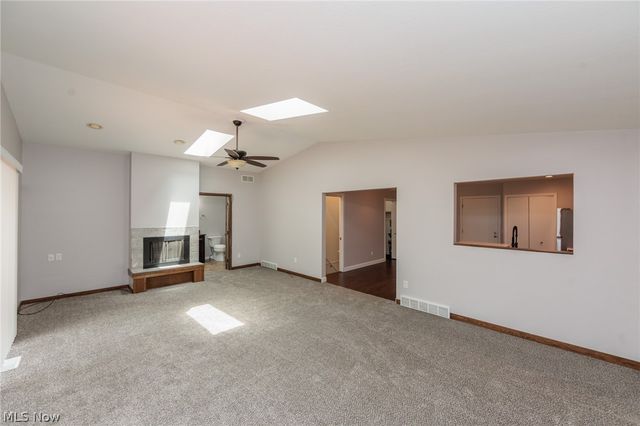 3862 & 3866 Seneca Street, Stow, OH 44224