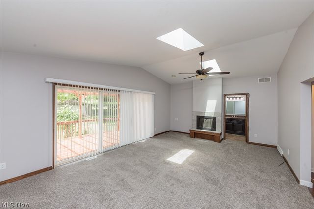 3862 & 3866 Seneca Street, Stow, OH 44224