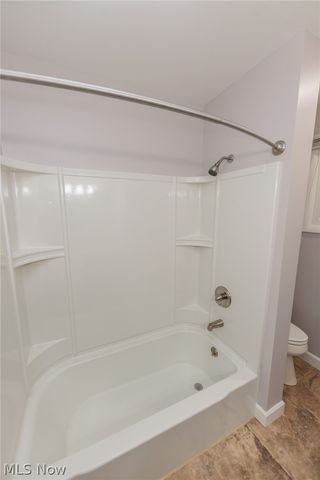 3862 & 3866 Seneca Street, Stow, OH 44224