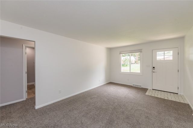 3862 & 3866 Seneca Street, Stow, OH 44224