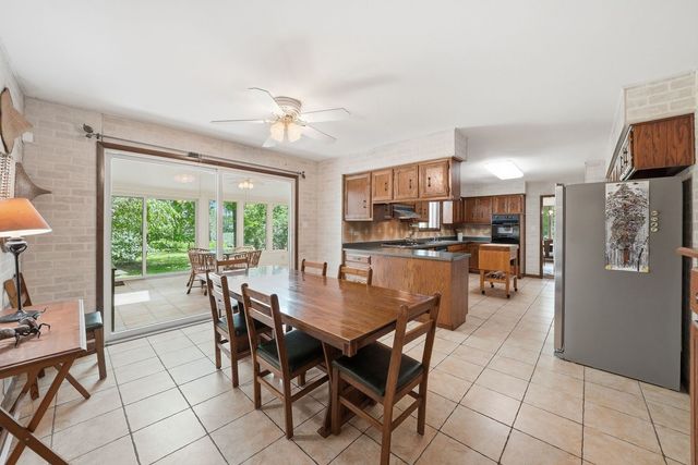 19631 NW Frontage Road, Shorewood, IL 60404