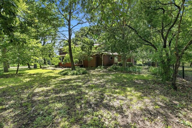 19631 NW Frontage Road, Shorewood, IL 60404