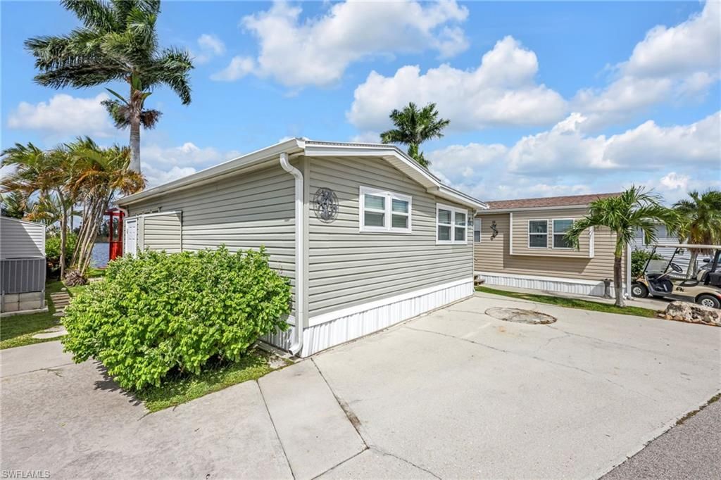 7031 Armadillo WAY, FORT MYERS, FL 33967 — photo 2