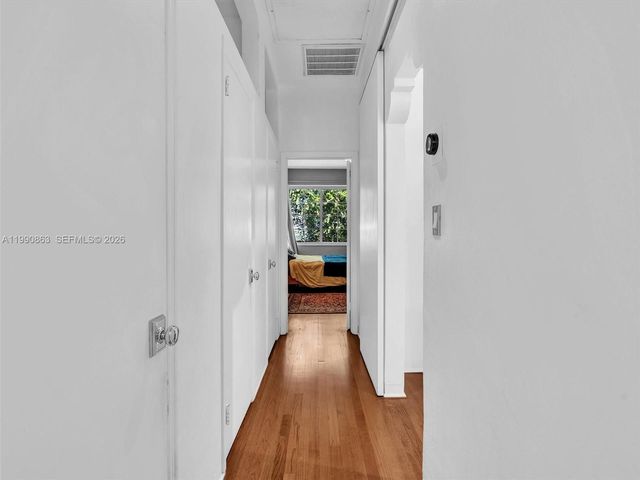 910 Lenox Ave 2, Miami Beach, FL 33139