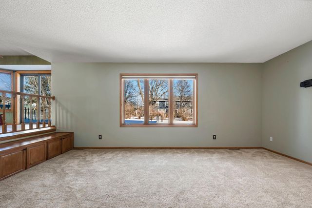 4141 154th Court W, Rosemount, MN 55068