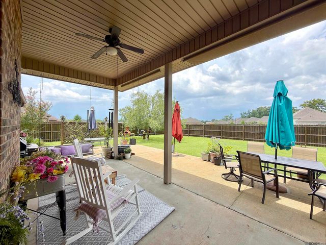4418 Union Dr, Addis, LA 70710