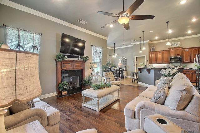 4418 Union Dr, Addis, LA 70710