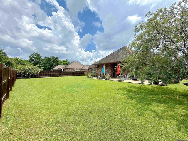 4418 Union Dr, Addis, LA 70710