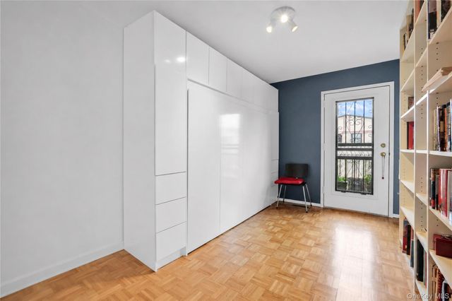 827 E 161st Street B, Bronx, NY 10459
