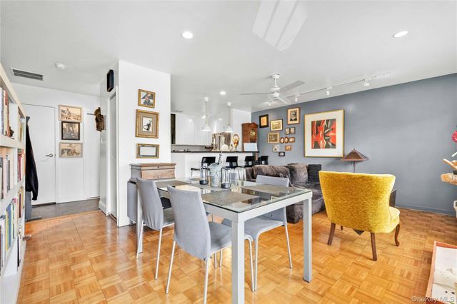 827 E 161st Street B, Bronx, NY 10459