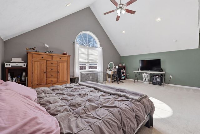 192 Southbridge Road, Dudley, MA 01571