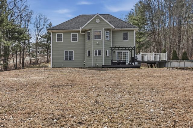 192 Southbridge Road, Dudley, MA 01571