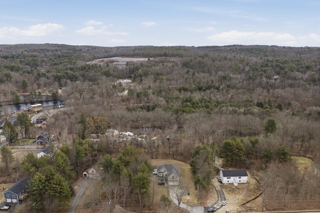 192 Southbridge Road, Dudley, MA 01571