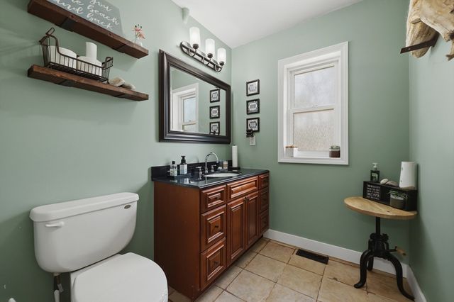 192 Southbridge Road, Dudley, MA 01571