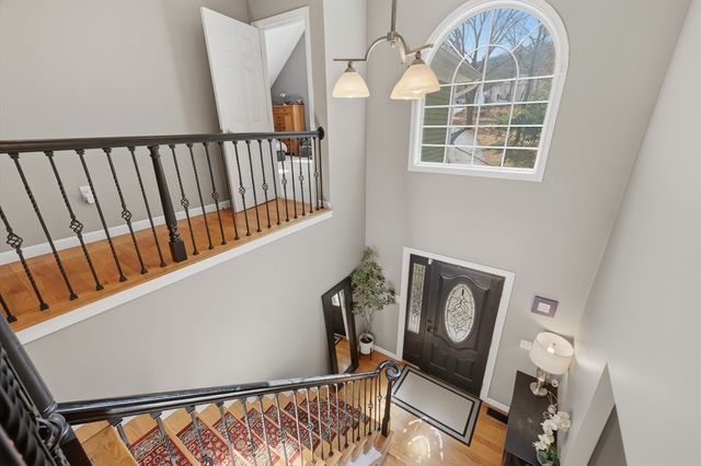 192 Southbridge Road, Dudley, MA 01571