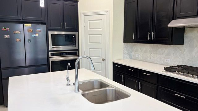 524 Oakmoss Street, Little Elm, TX 76227