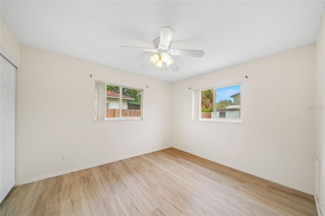 5527 COMMONWEALTH AVENUE N, St Petersburg, FL 33703