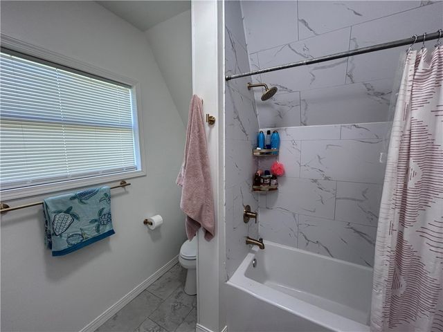 297 Vista Dr, Sandia, TX 78383