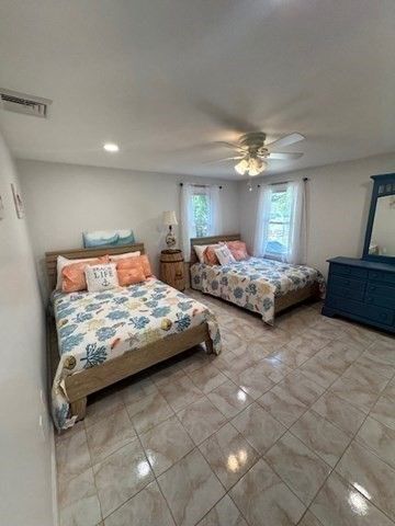 67 Algonquin St, Wareham, MA 02532