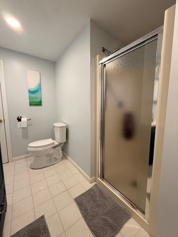 67 Algonquin St, Wareham, MA 02532