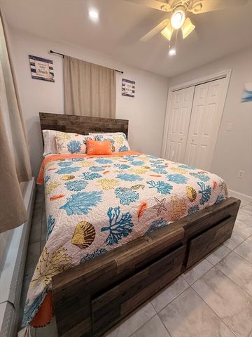 67 Algonquin St, Wareham, MA 02532