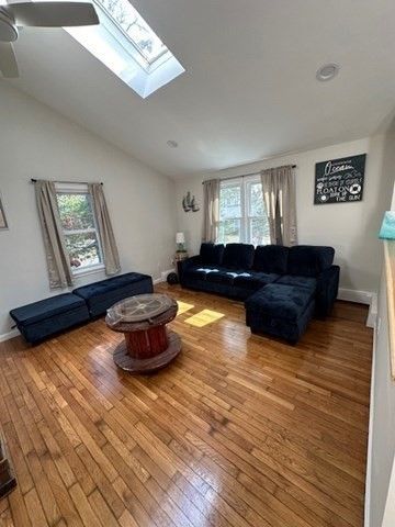 67 Algonquin St, Wareham, MA 02532