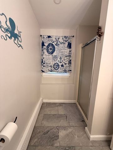 67 Algonquin St, Wareham, MA 02532