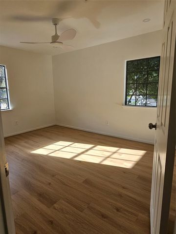 3027 Country Club Boulevard, Sugar Land, TX 77478