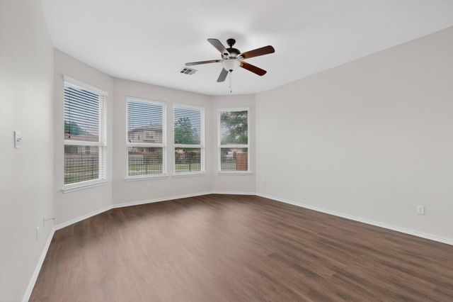 5417 Kara DR, Austin, TX 78744