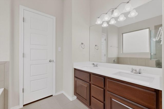 5417 Kara DR, Austin, TX 78744