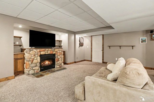 23728 W Creek Drive, Huron Twp, MI 48164