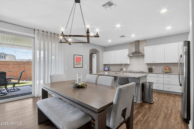 2060 S AGNES Lane, Gilbert, AZ 85295