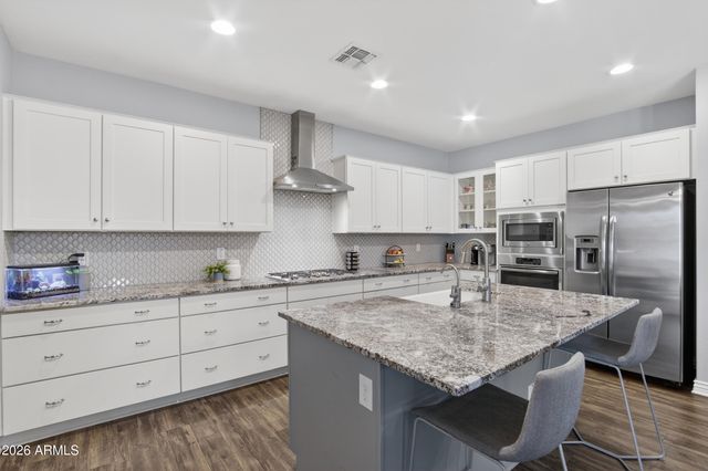 2060 S AGNES Lane, Gilbert, AZ 85295