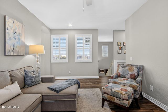 2060 S AGNES Lane, Gilbert, AZ 85295