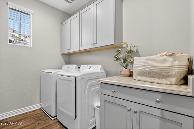 2060 S AGNES Lane, Gilbert, AZ 85295