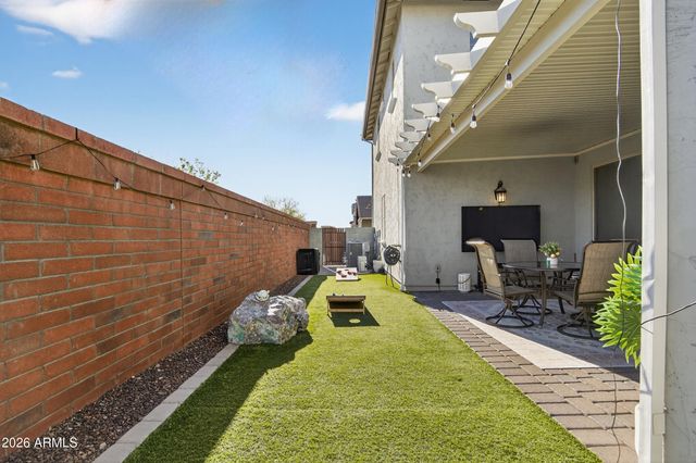 2060 S AGNES Lane, Gilbert, AZ 85295