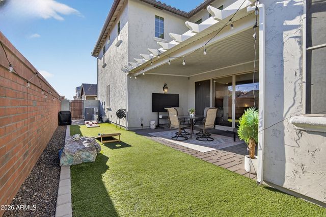 2060 S AGNES Lane, Gilbert, AZ 85295