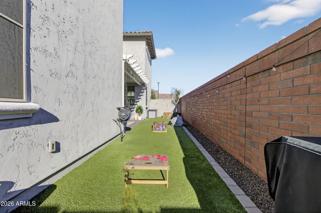 2060 S AGNES Lane, Gilbert, AZ 85295