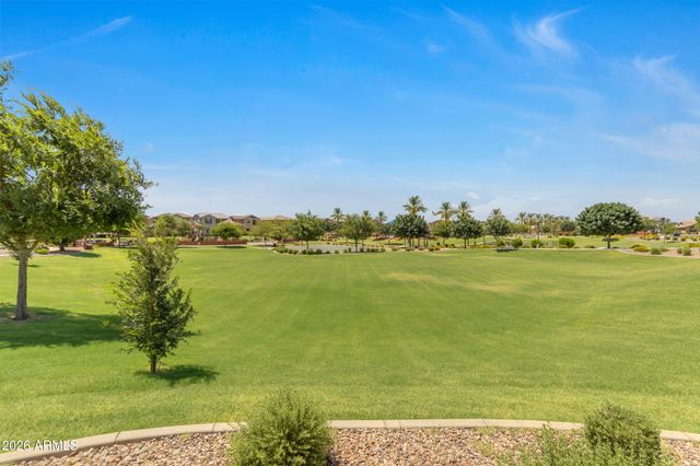 2060 S AGNES Lane, Gilbert, AZ 85295