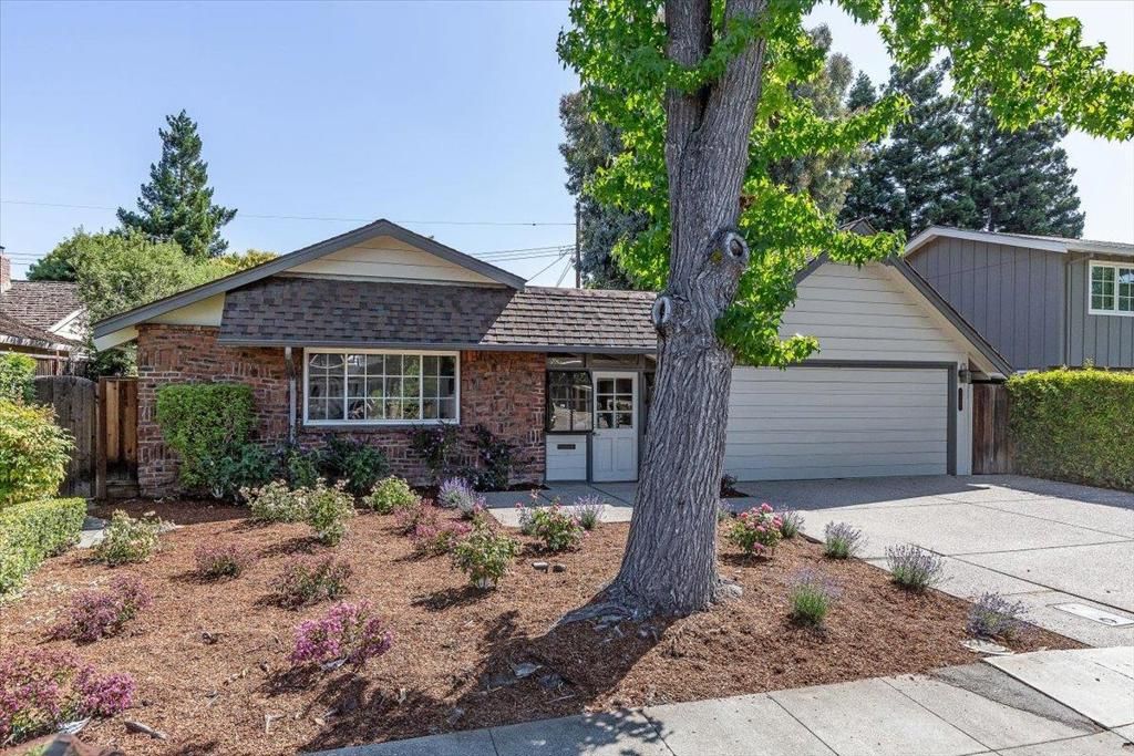 3325 Saint Michael Drive, Palo Alto, CA 94306